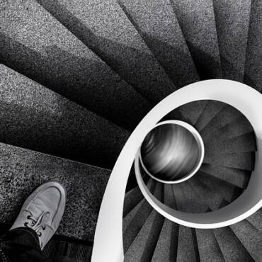 Οι δύο δρόμοι της Ψυχής: Η σπείρα και η ευθεία